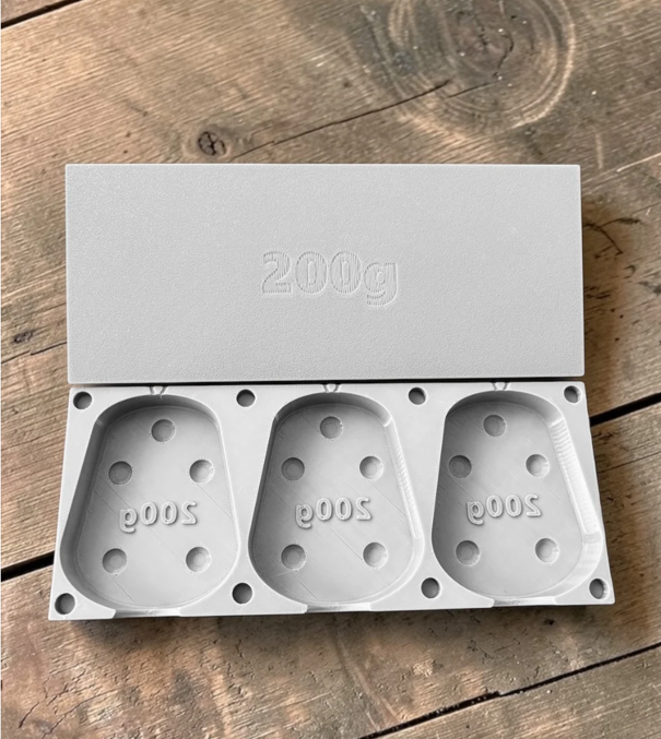 200 g Gripa concrete fishing weight mold